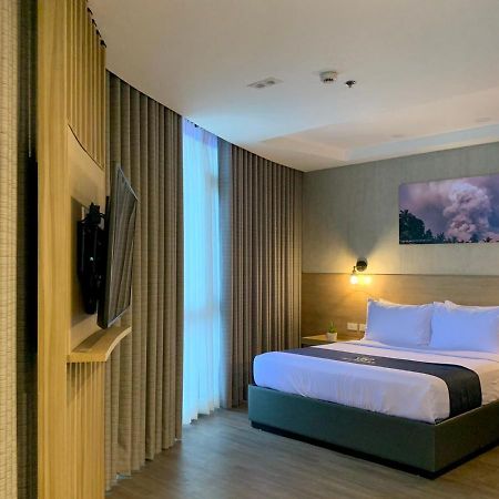 Jet Hotel Lipa City Dış mekan fotoğraf