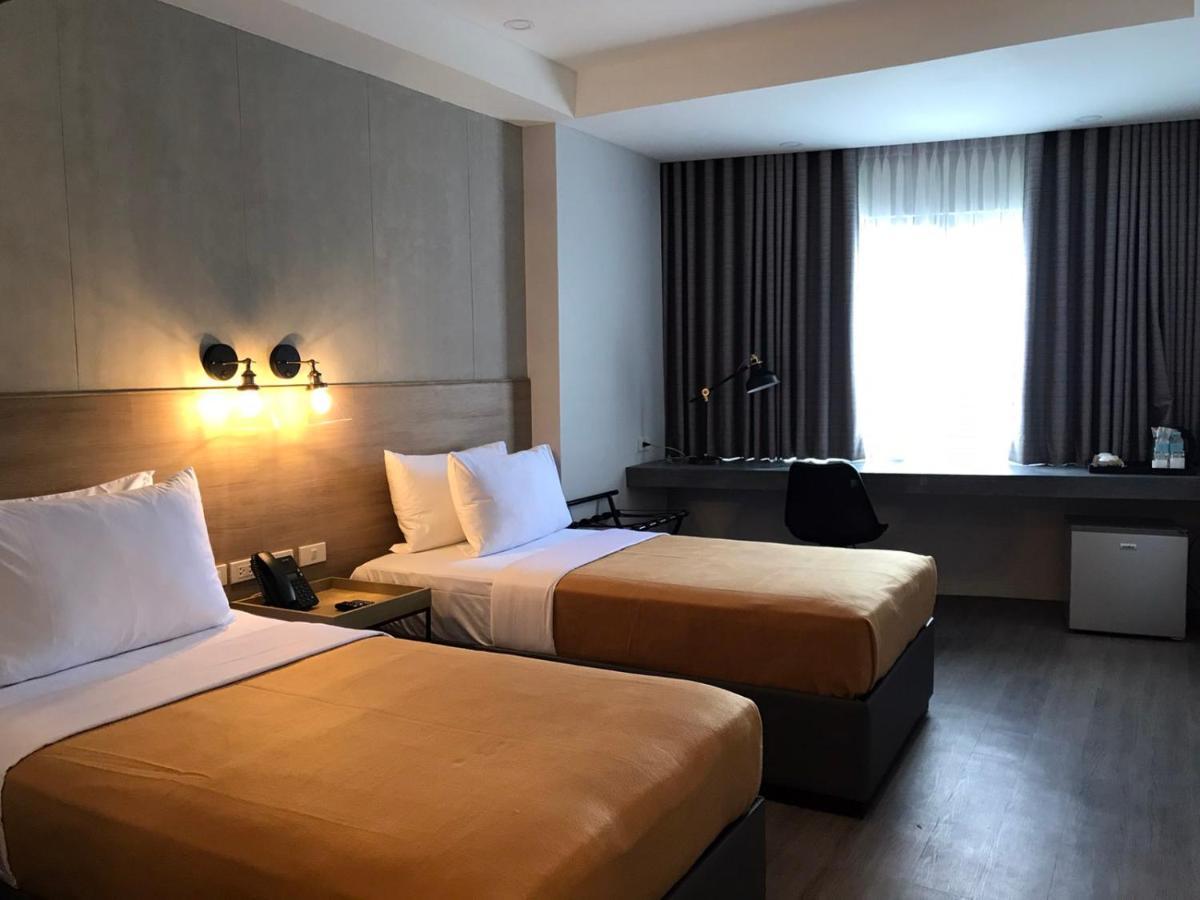Jet Hotel Lipa City Dış mekan fotoğraf